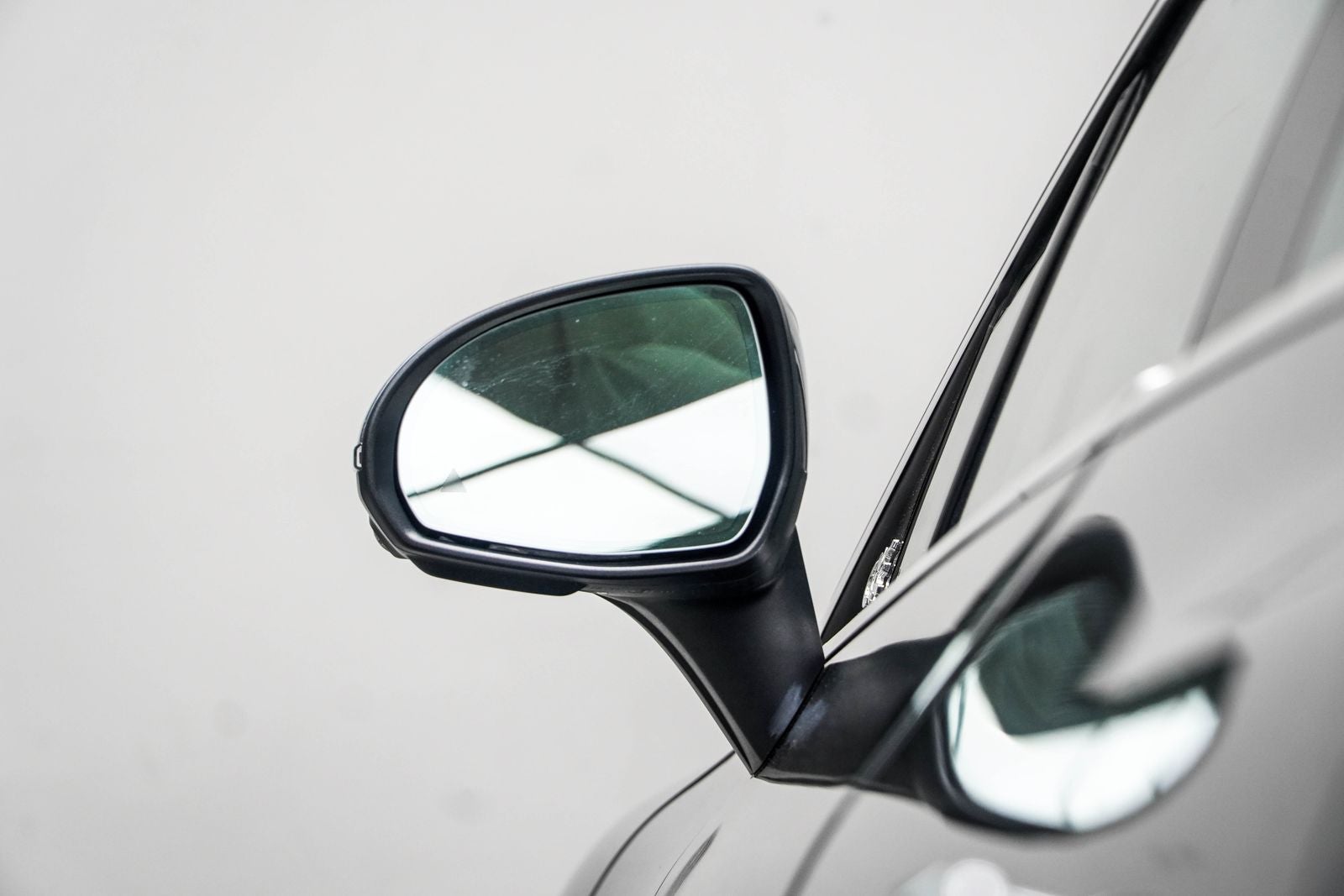 2025 Mercedes-Benz EQE 500 Sedan 4MATIC®