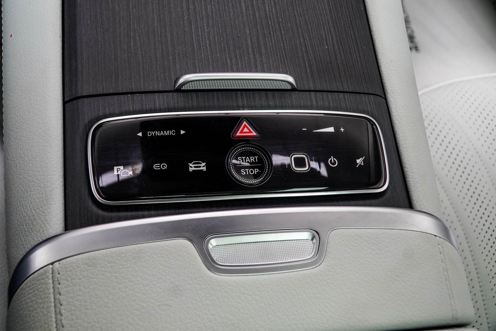 2025 Mercedes-Benz EQE 500 Sedan 4MATIC®