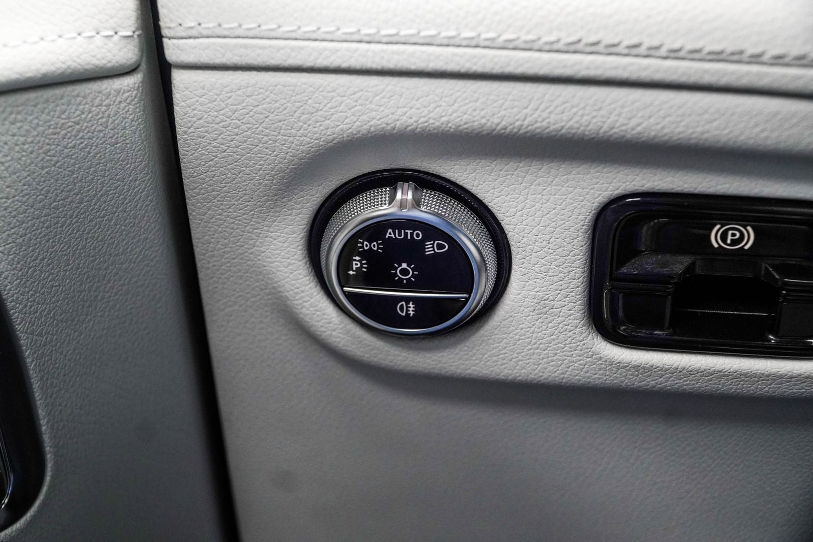 2025 Mercedes-Benz EQE 500 Sedan 4MATIC®