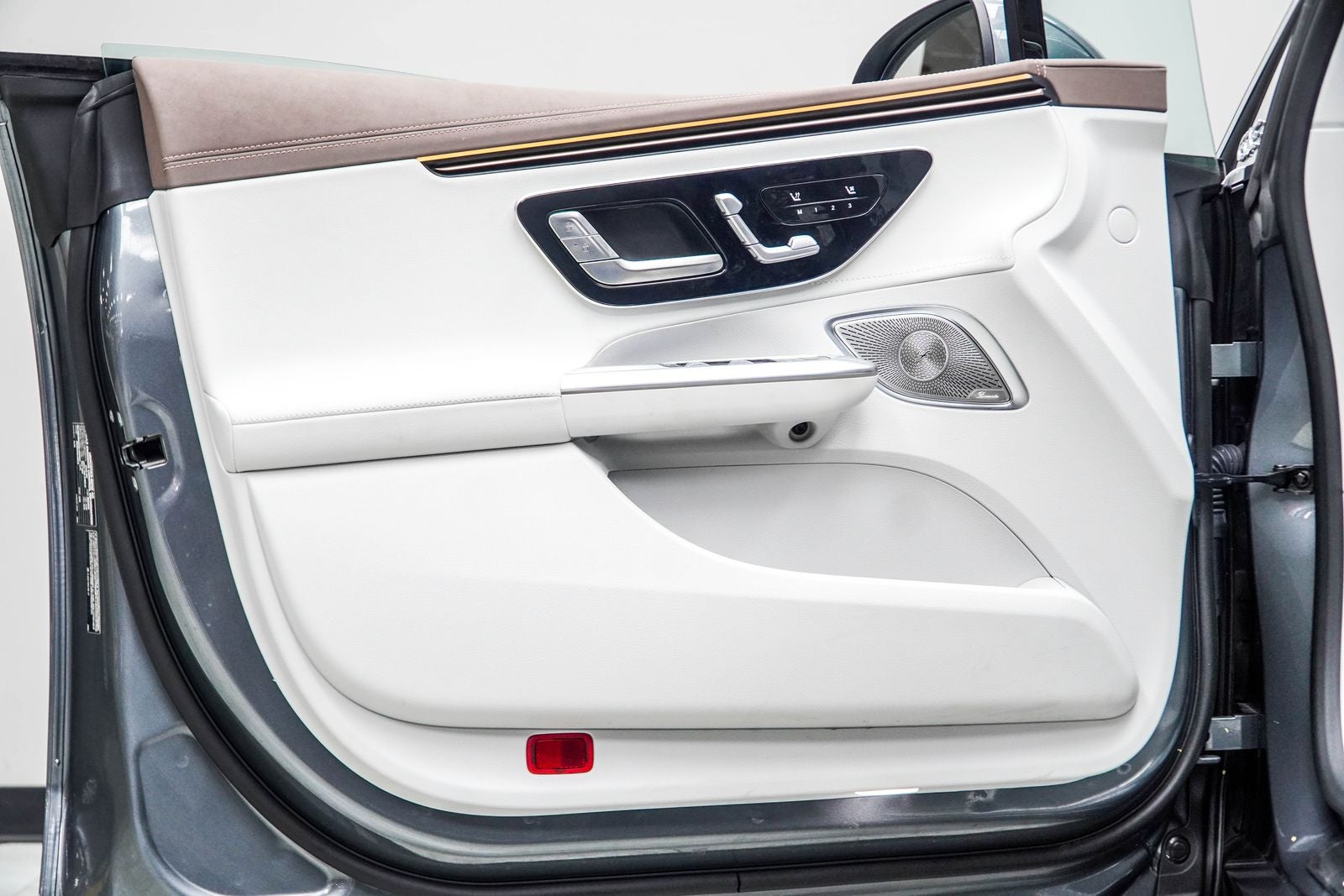 2025 Mercedes-Benz EQE 500 Sedan 4MATIC®