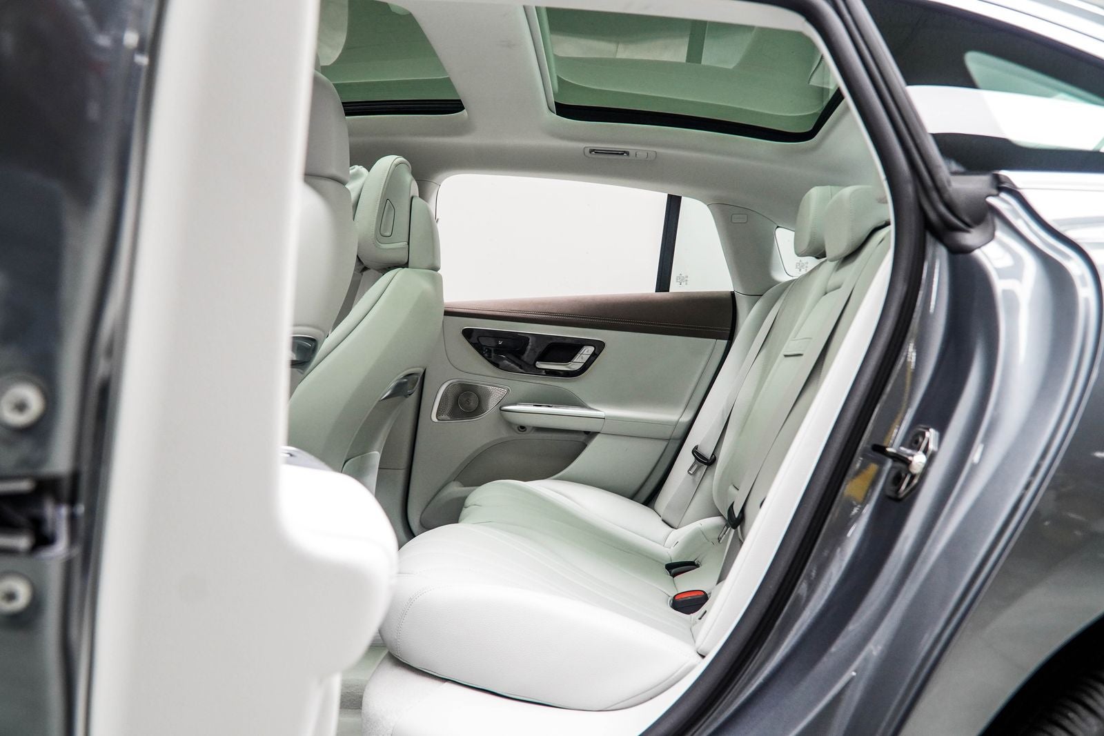 2025 Mercedes-Benz EQE 500 Sedan 4MATIC®