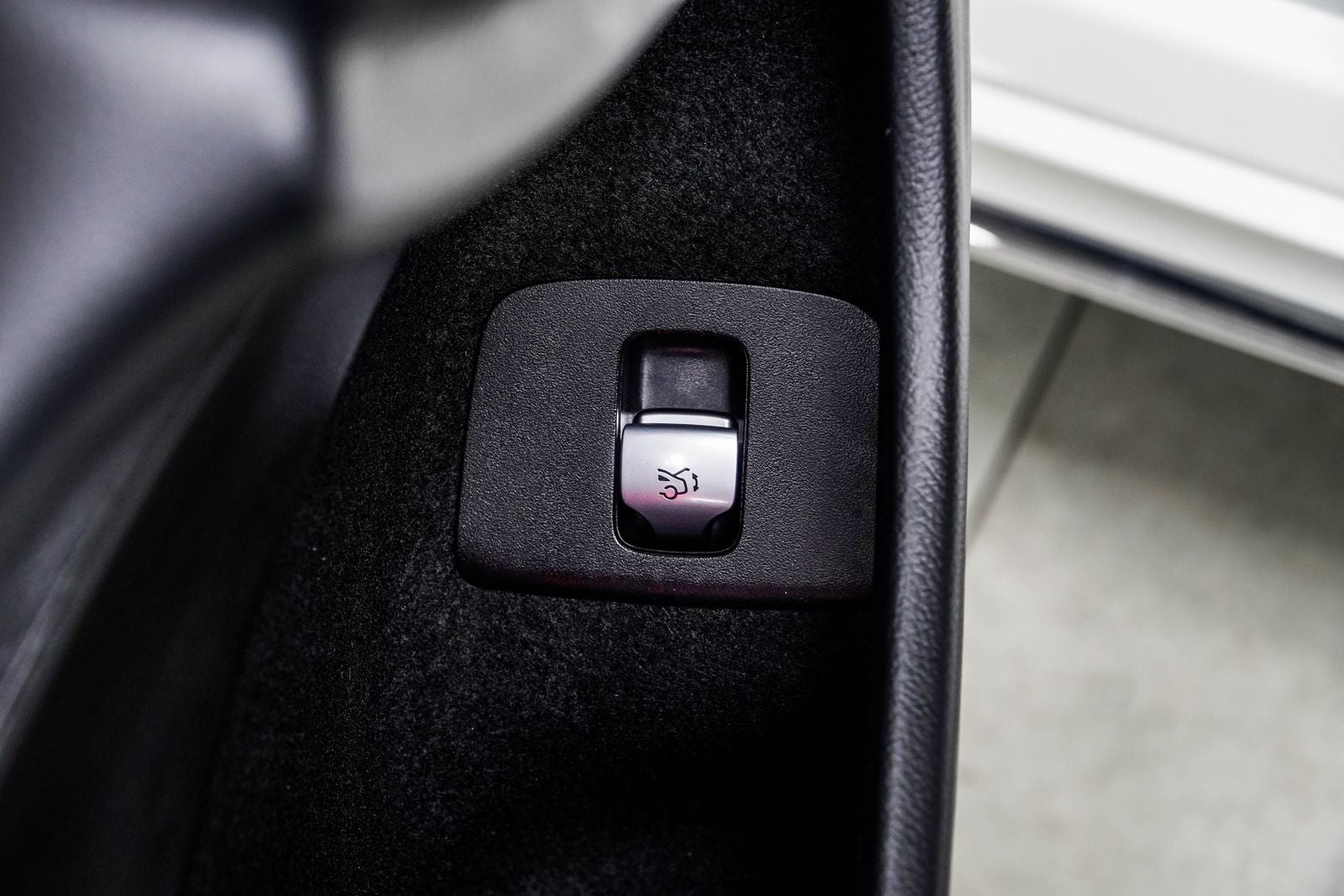 2025 Mercedes-Benz E-Class E 350 4MATIC®