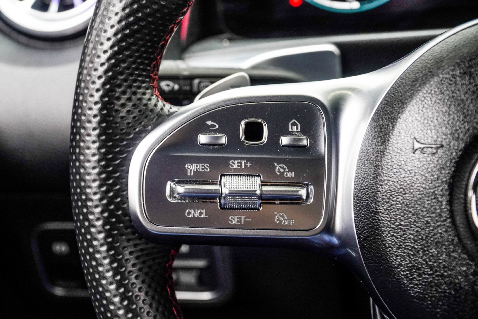 2023 Mercedes-Benz GLB GLB 250