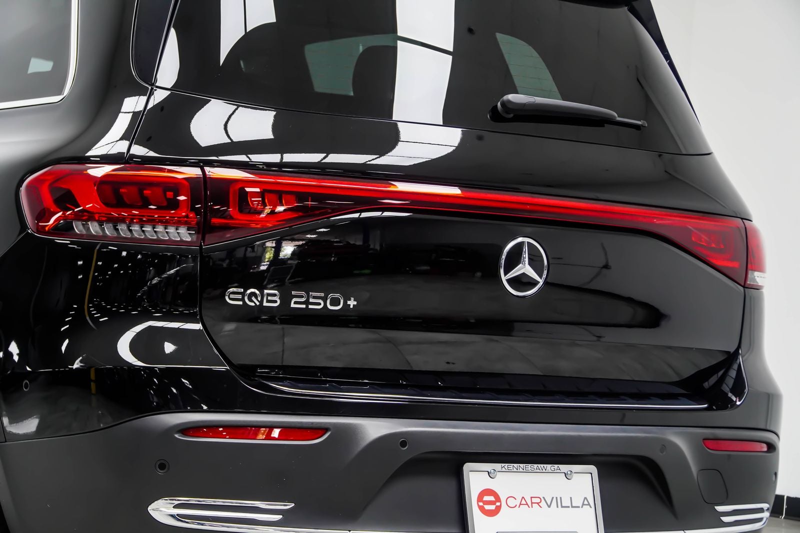 2023 Mercedes-Benz EQB 250+ Base