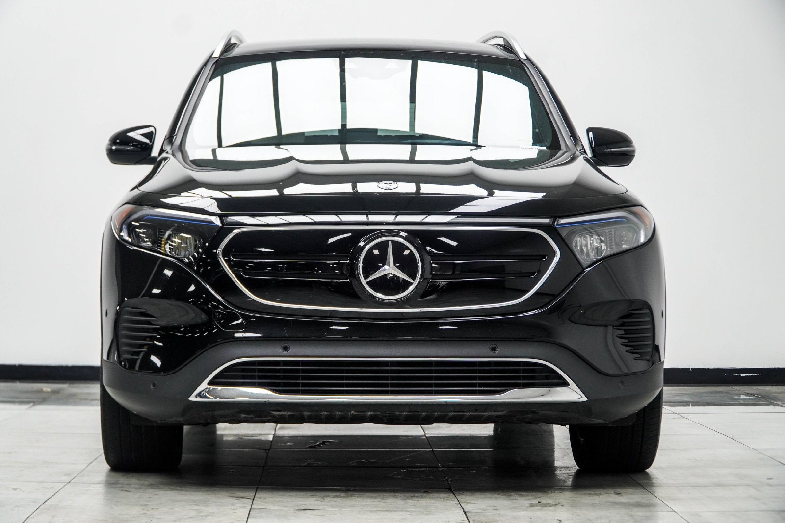 2023 Mercedes-Benz EQB 300 4MATIC®