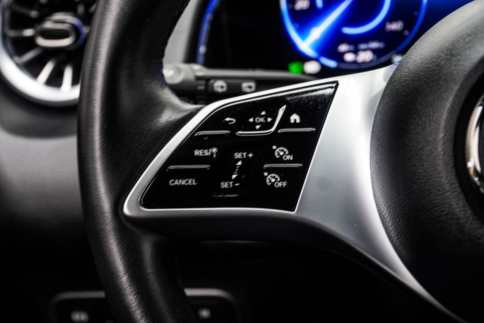 2024 Mercedes-Benz EQB 350 4MATIC®