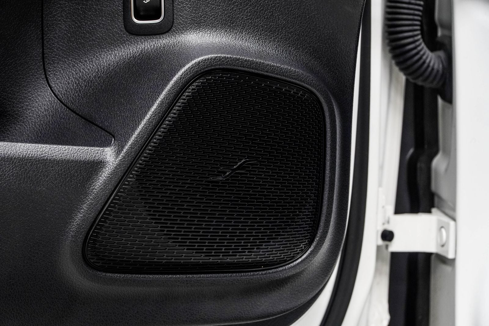 2024 Mercedes-Benz EQB 350 4MATIC®