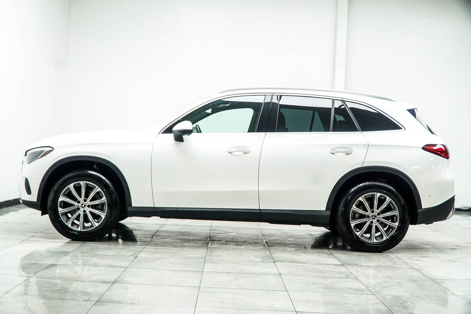2024 Mercedes-Benz GLC GLC 300