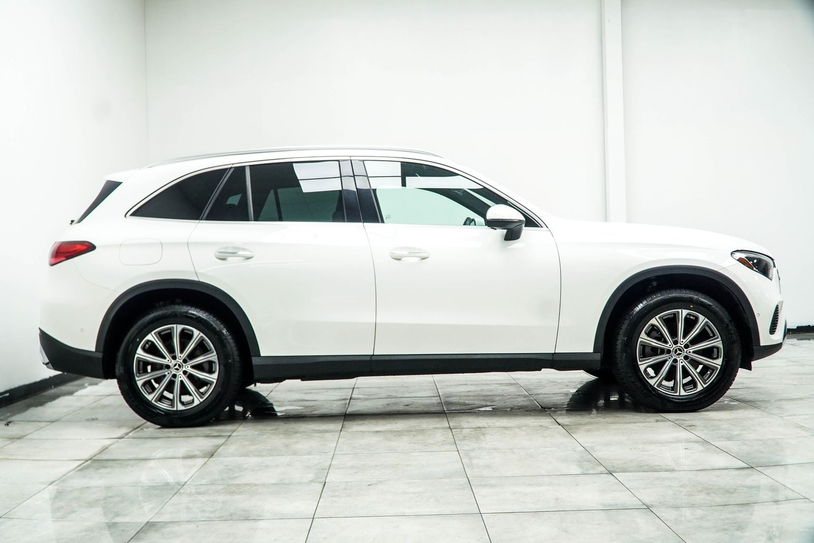 2024 Mercedes-Benz GLC GLC 300