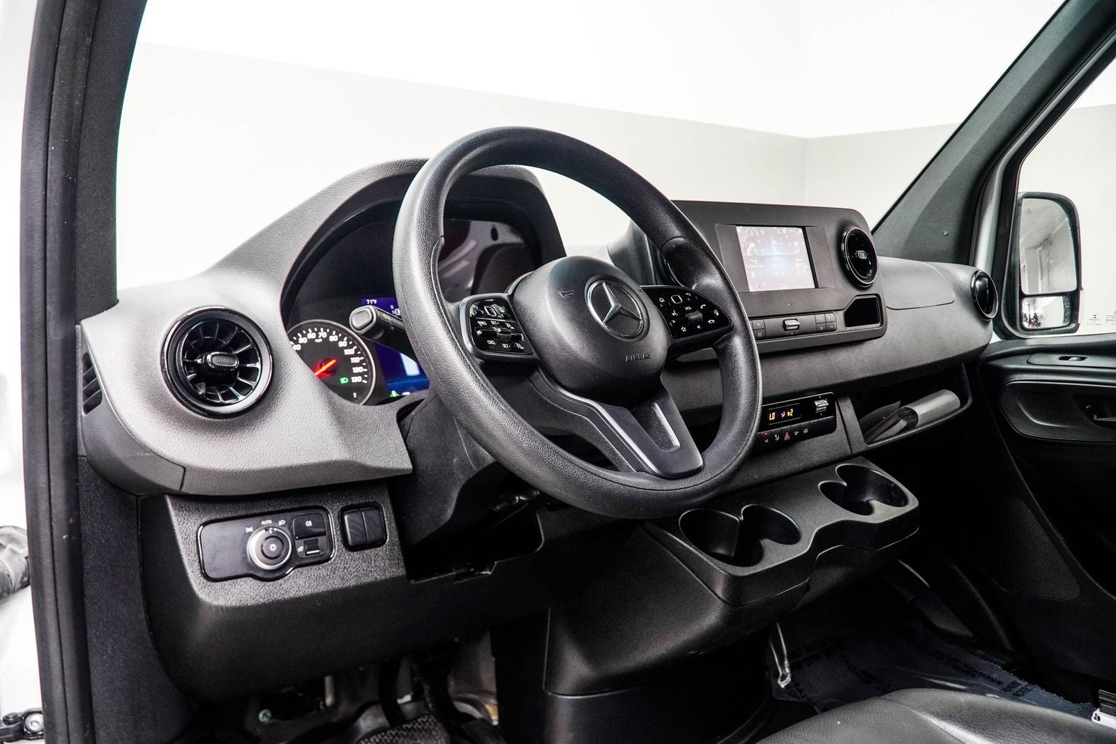 2022 Mercedes-Benz Sprinter 2500 Cargo 144 WB