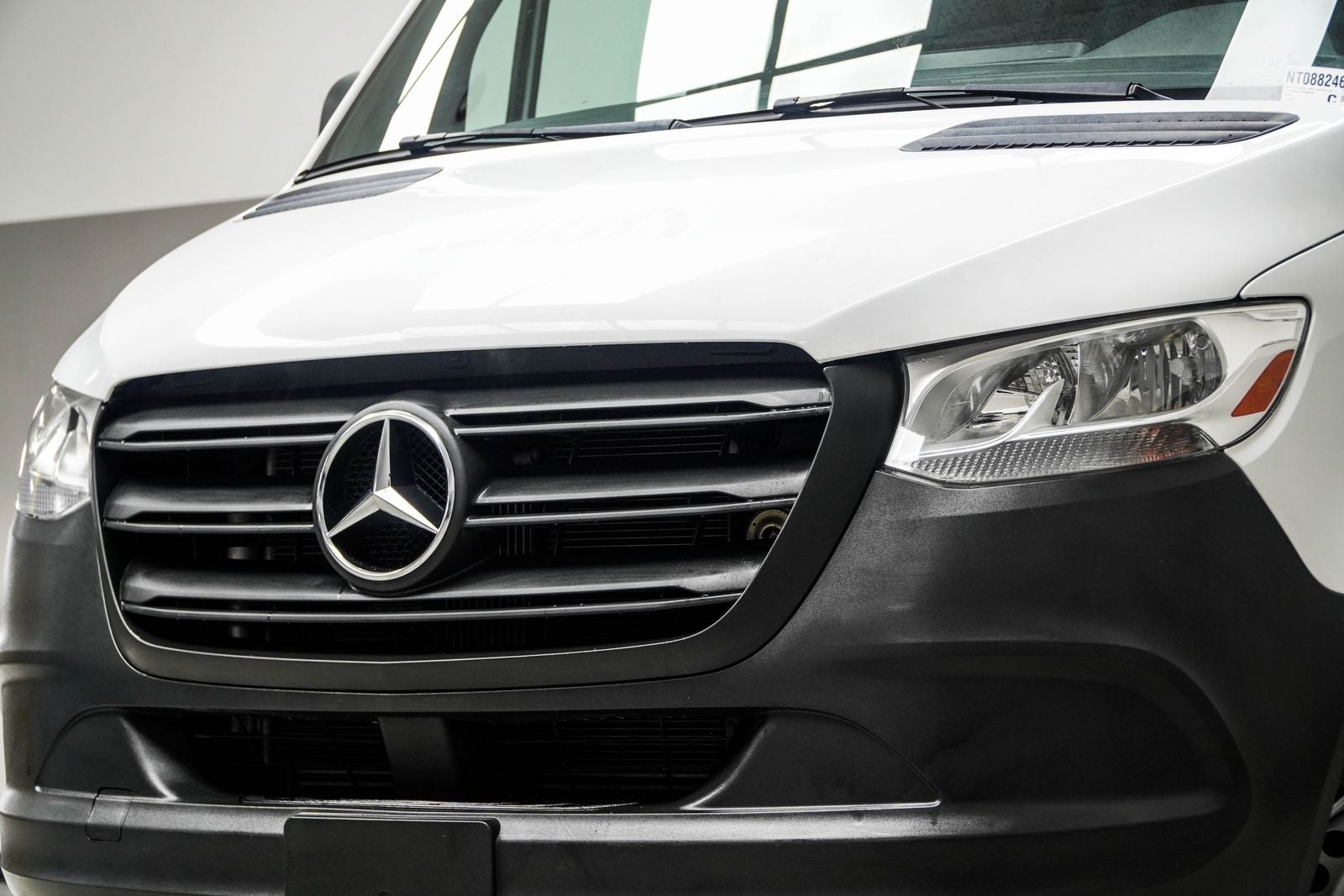 2022 Mercedes-Benz Sprinter 2500 Cargo 144 WB