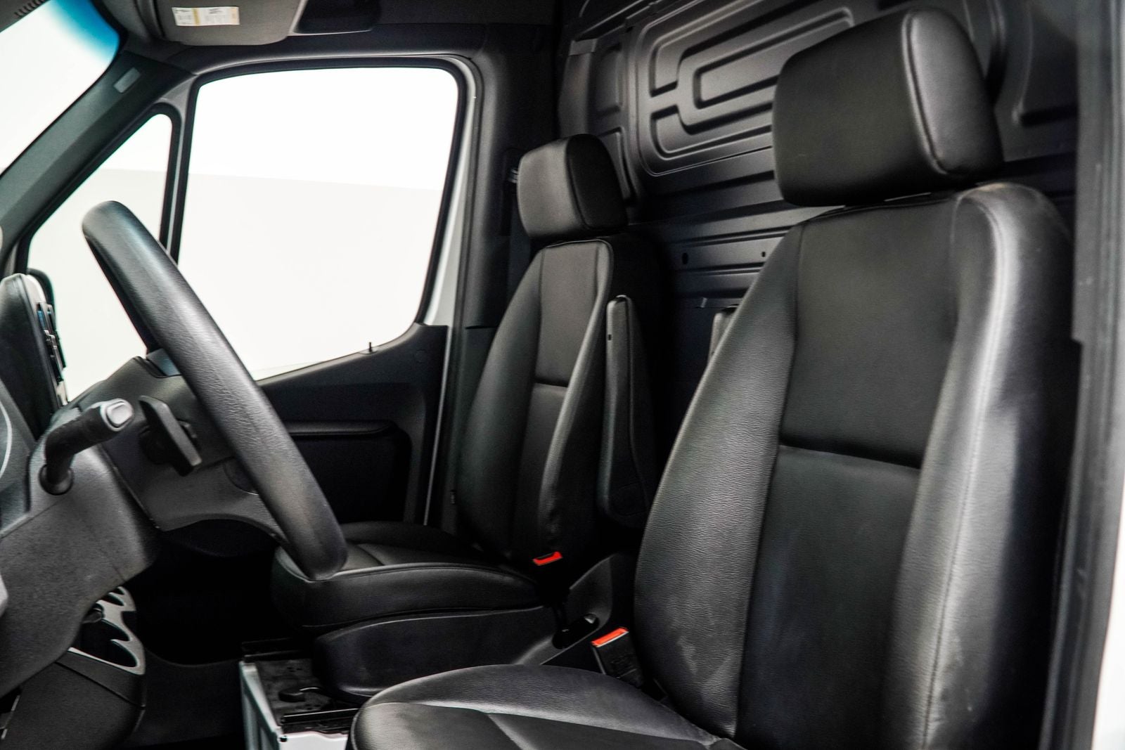 2022 Mercedes-Benz Sprinter 2500 Cargo 144 WB