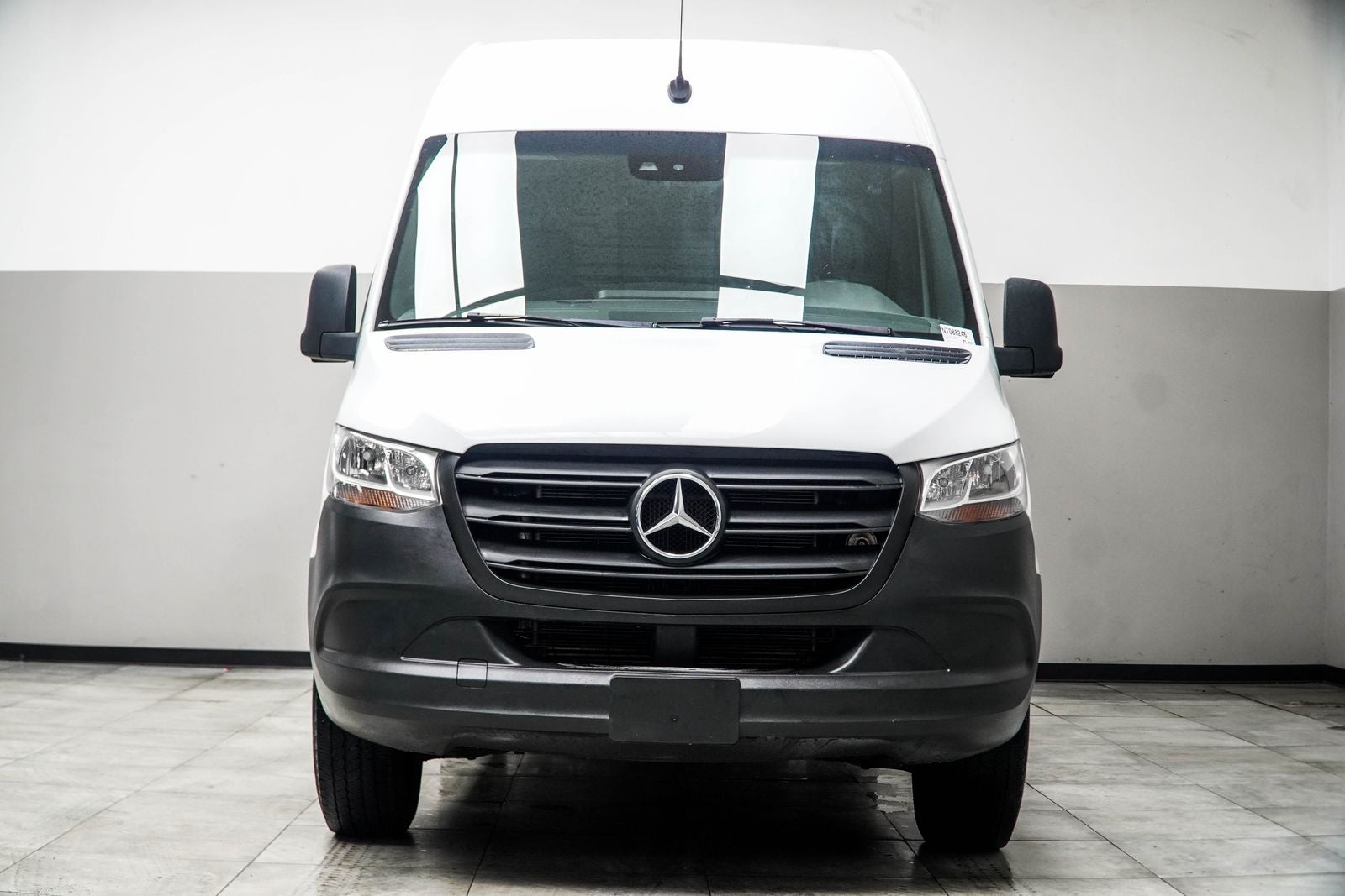 2022 Mercedes-Benz Sprinter 2500 Cargo 144 WB