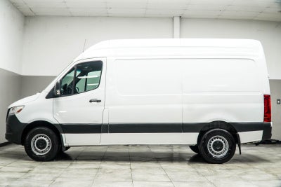 2022 Mercedes-Benz Sprinter 2500 Cargo 144 WB