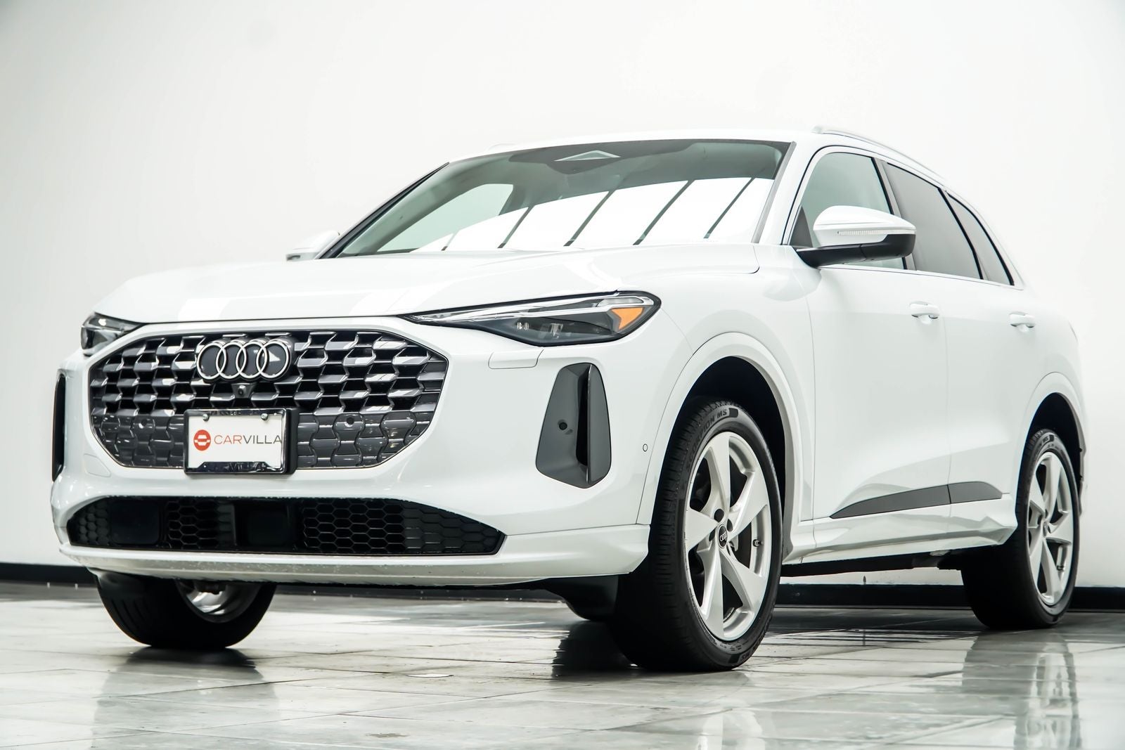 2025 Audi Q5 2.0T Premium Plus quattro