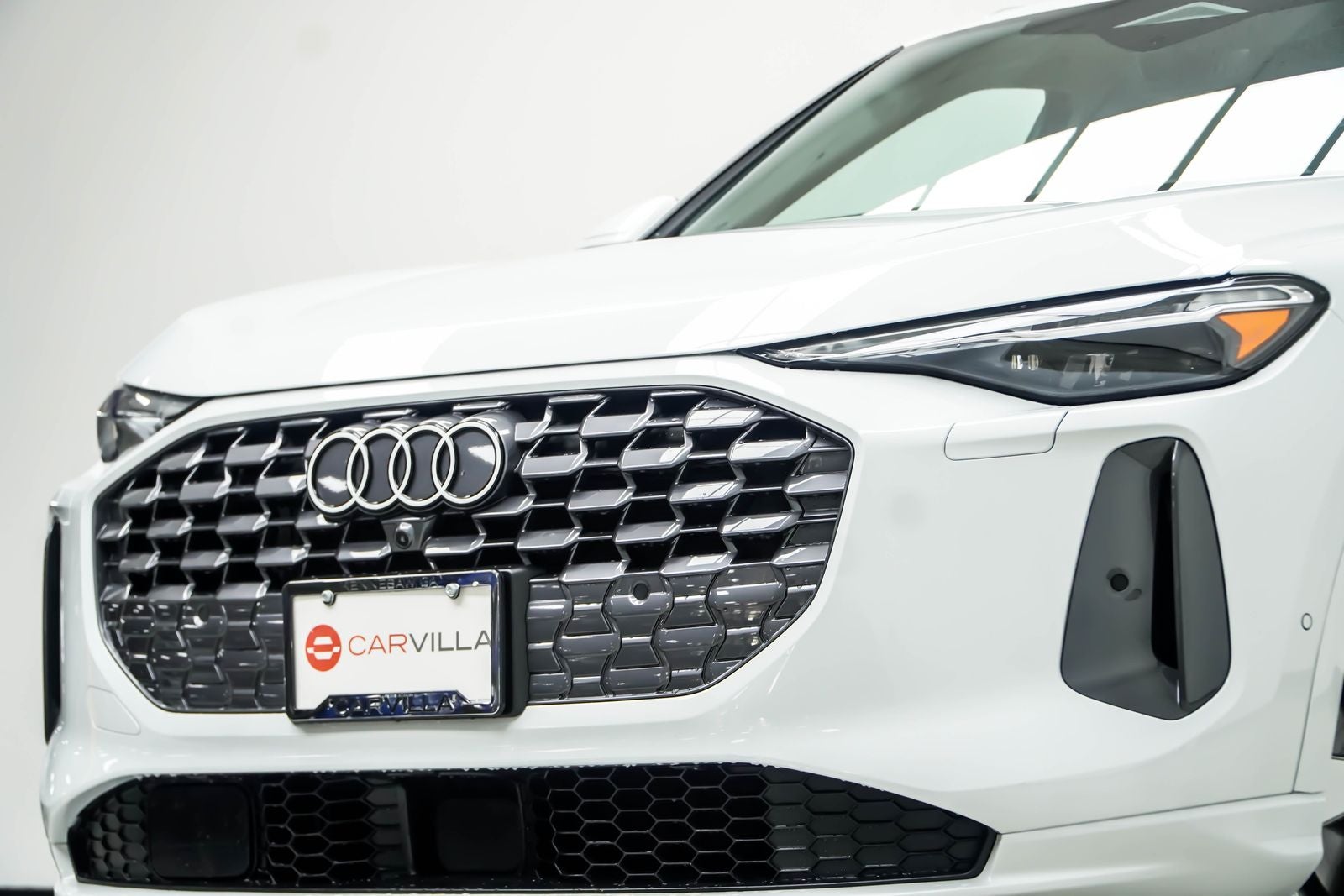 2025 Audi Q5 2.0T Premium Plus quattro