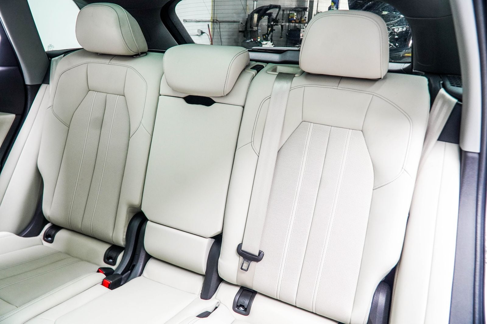 2025 Audi Q5 2.0T Premium Plus quattro