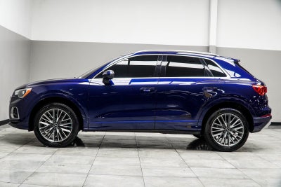 2022 Audi Q3 Premium quattro