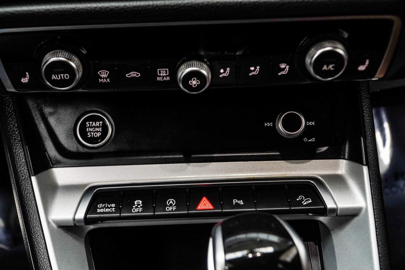 2022 Audi Q3 Premium quattro