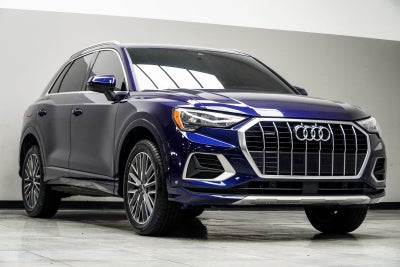2022 Audi Q3 Premium quattro