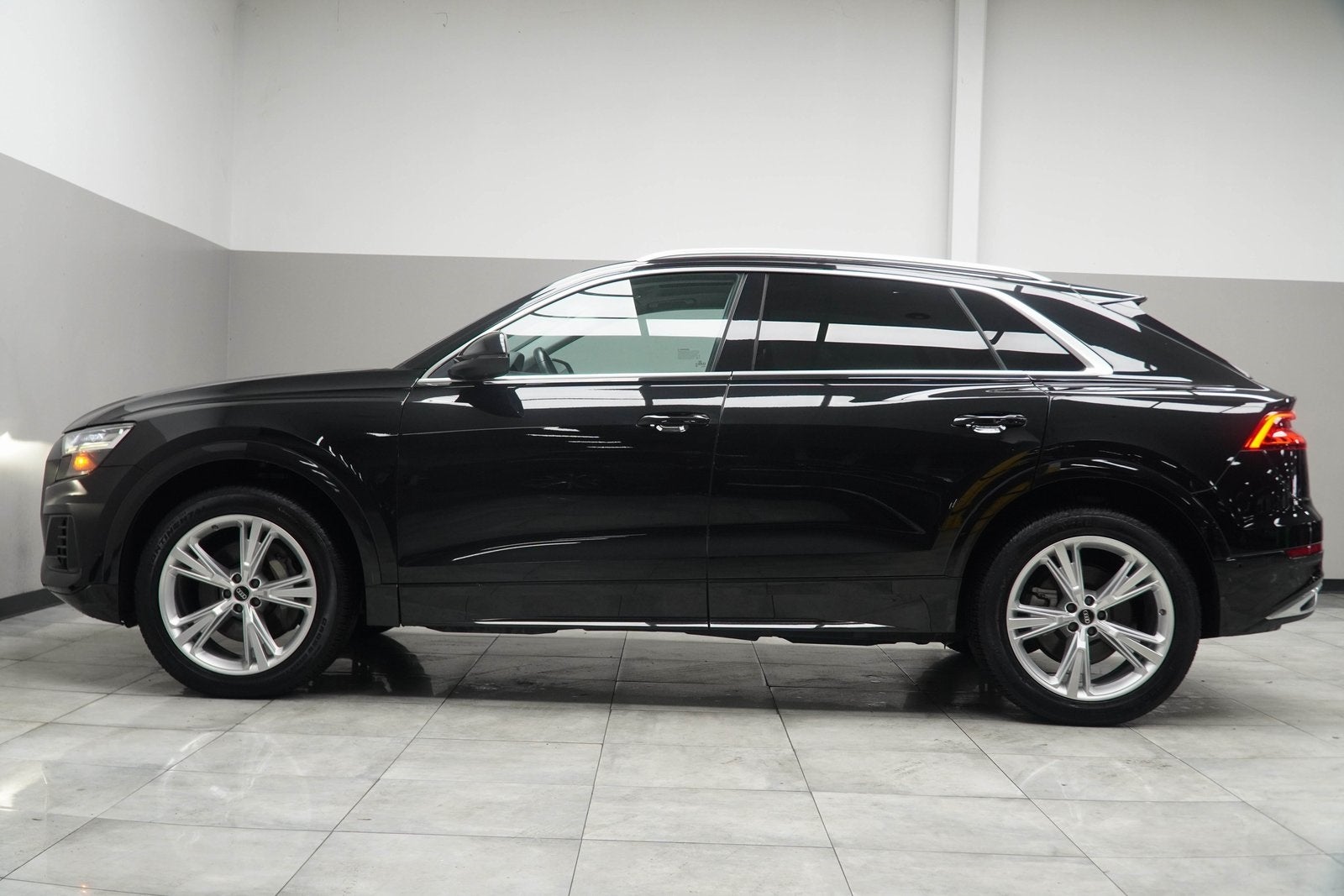 2022 Audi Q8 55 Premium Plus quattro