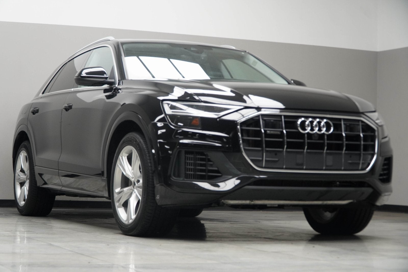 2022 Audi Q8 55 Premium Plus quattro