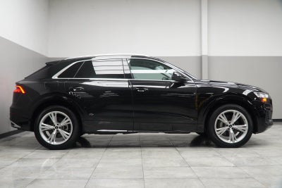 2022 Audi Q8 55 Premium Plus quattro