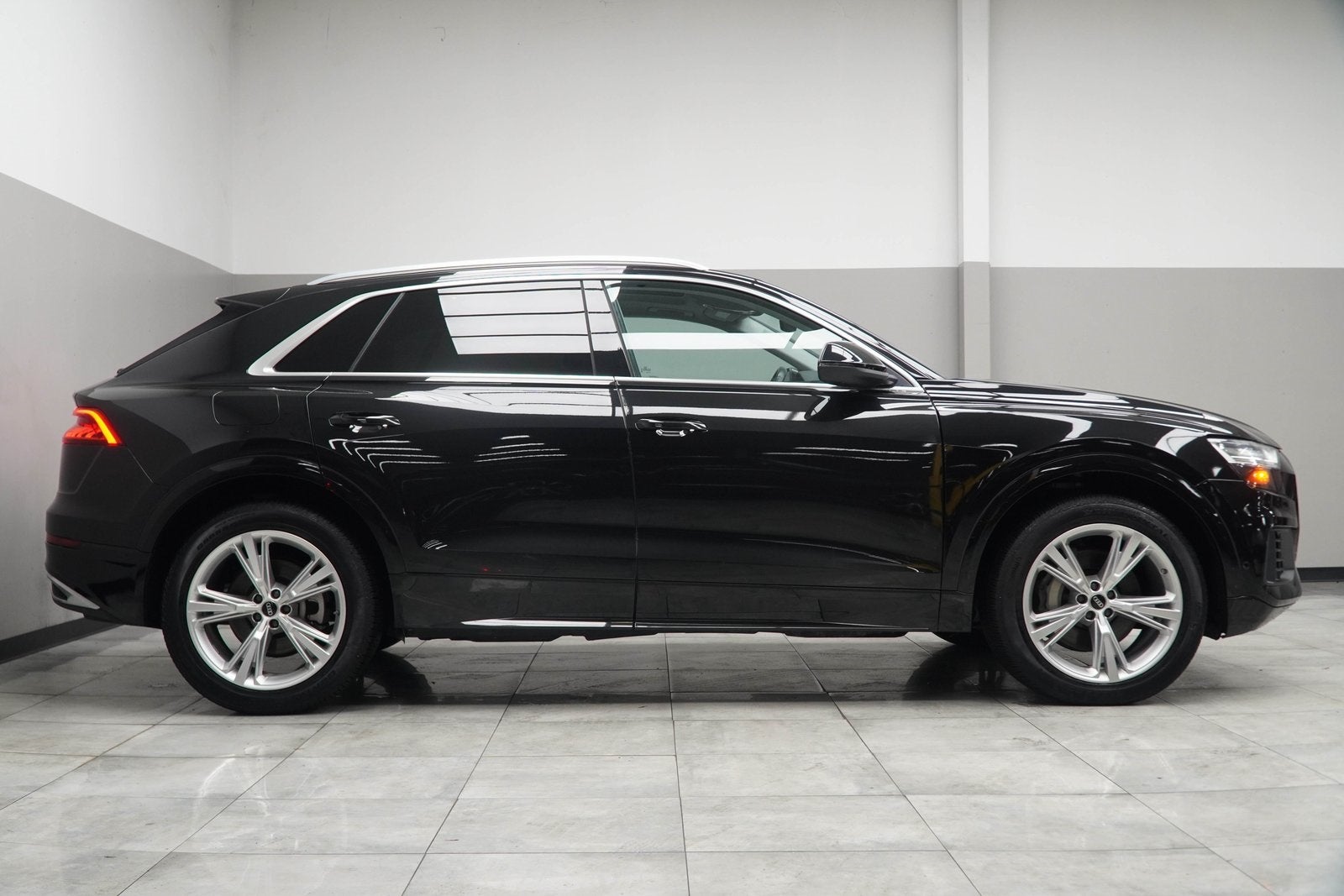 2022 Audi Q8 55 Premium Plus quattro