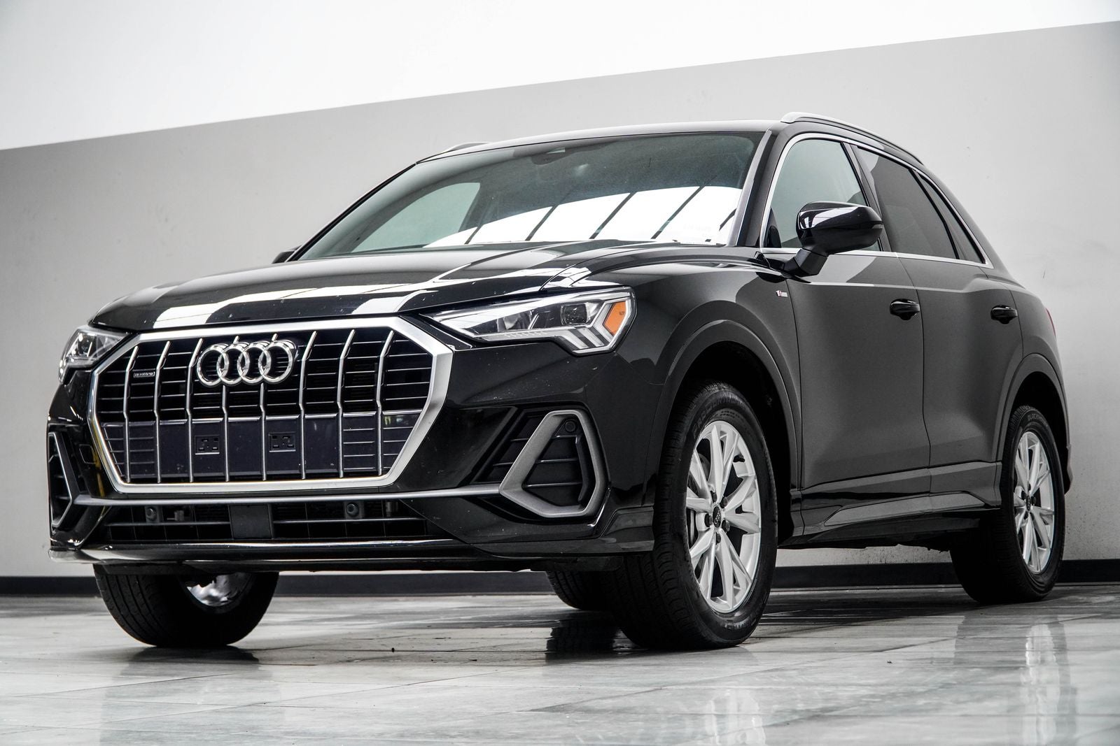 2025 Audi Q3 Premium S Line quattro