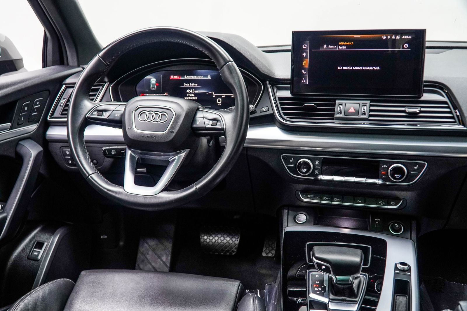 2025 Audi Q5 45 S line Premium quattro