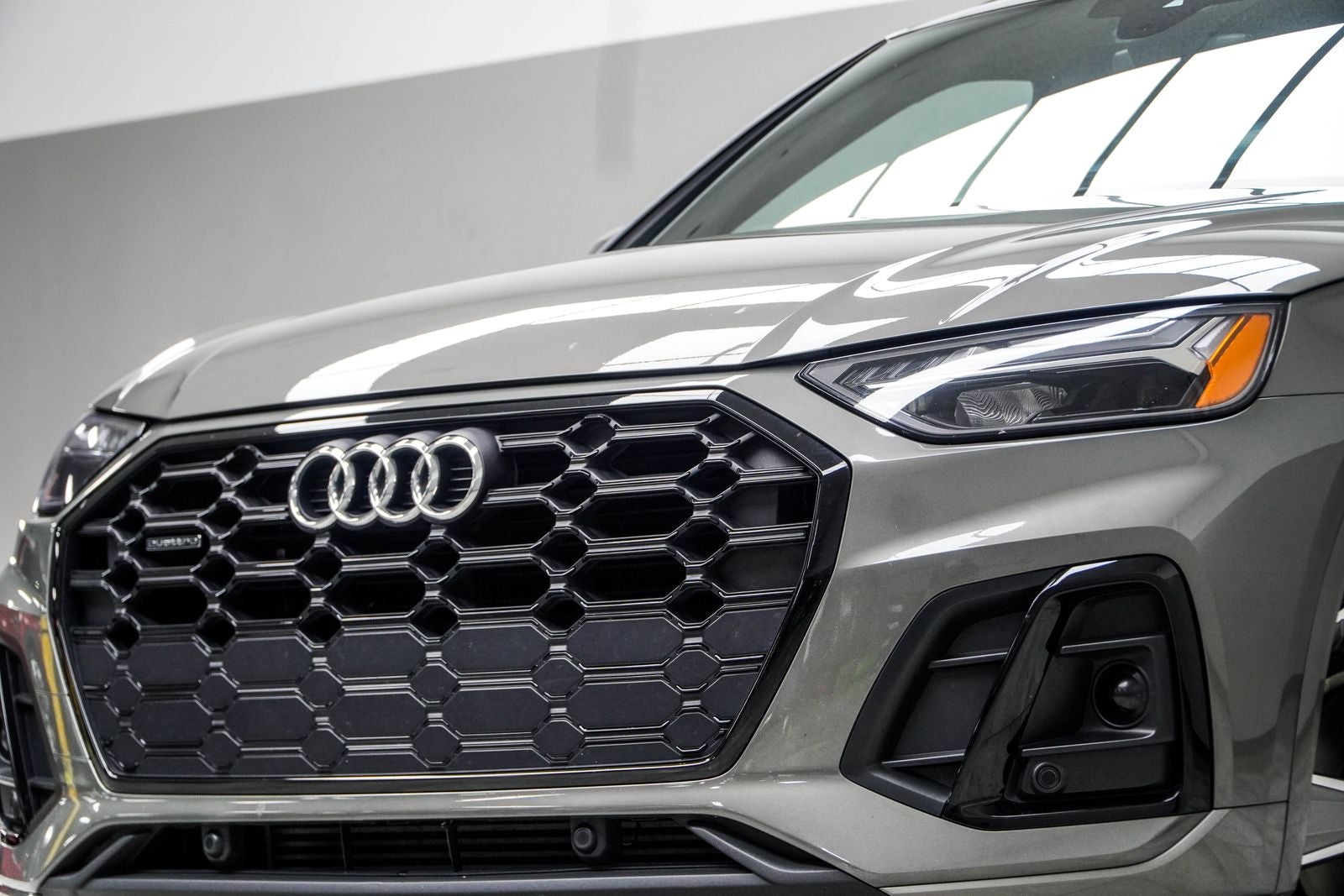2025 Audi Q5 45 S line Premium quattro