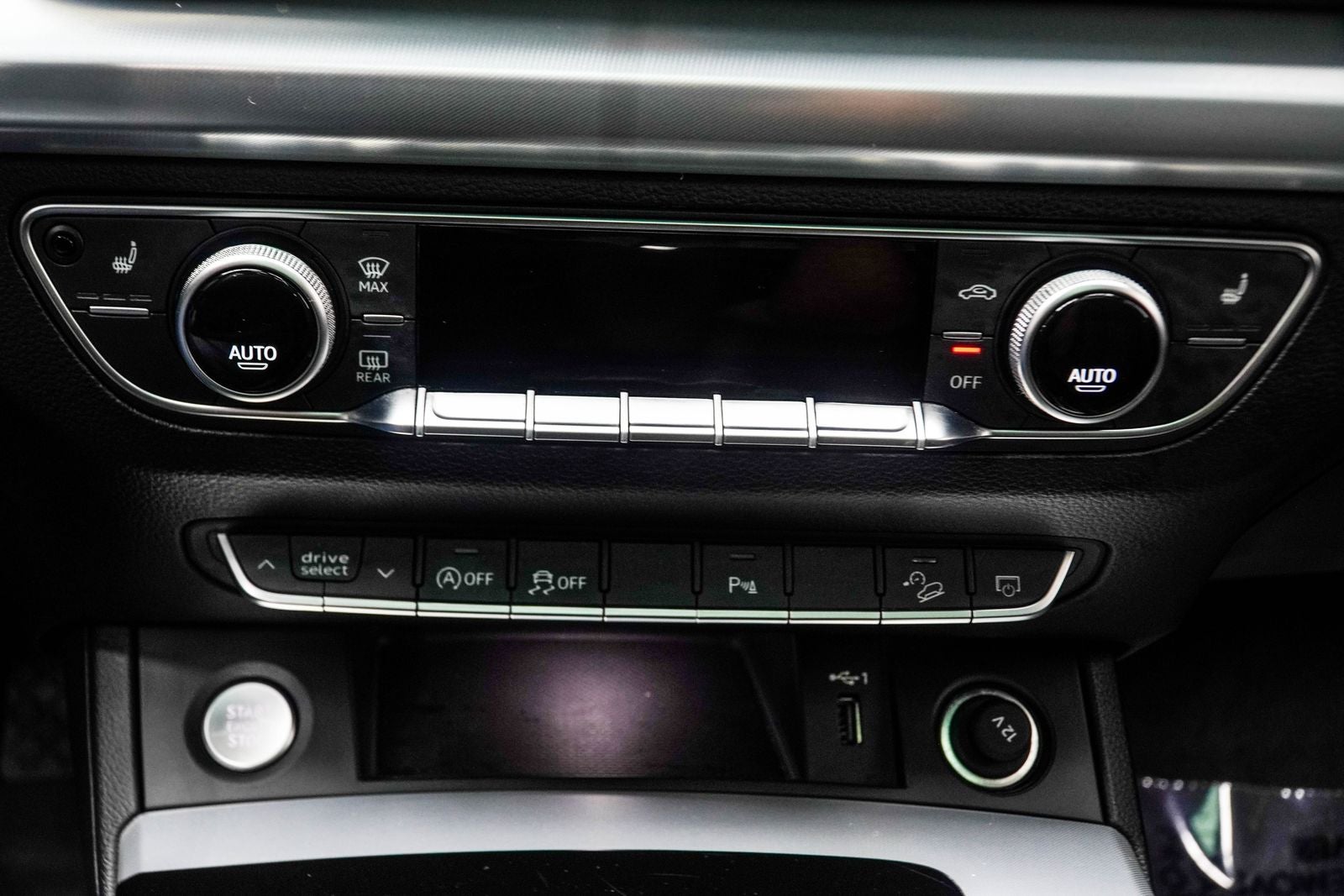 2025 Audi Q5 45 S line Premium quattro