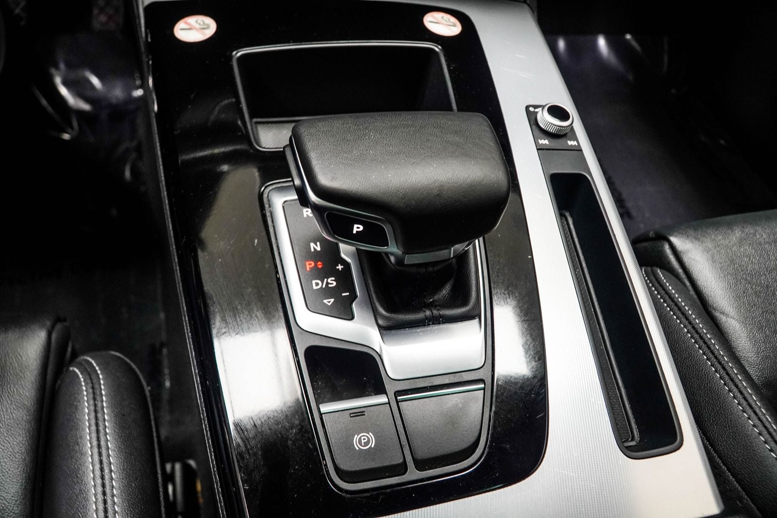 2025 Audi Q5 45 S line Premium quattro