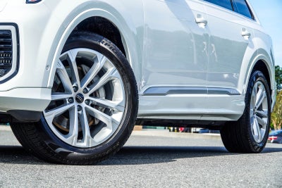 2025 Audi Q7 55 Premium Plus quattro