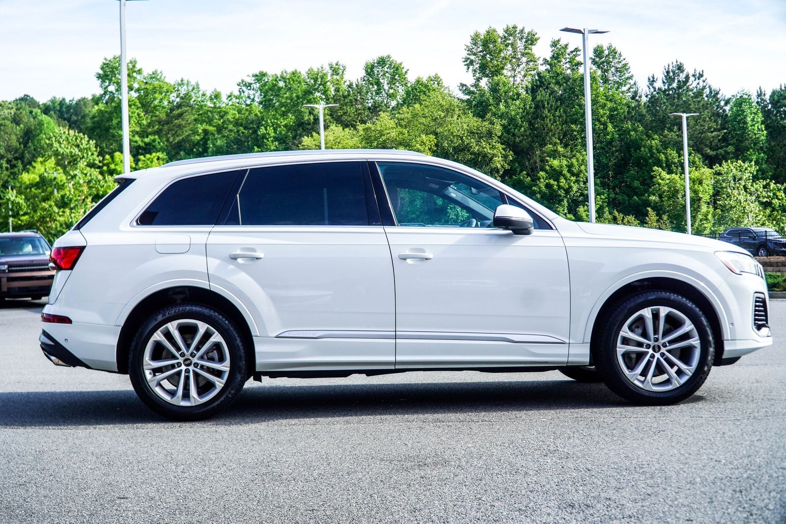 2025 Audi Q7 55 Premium Plus quattro