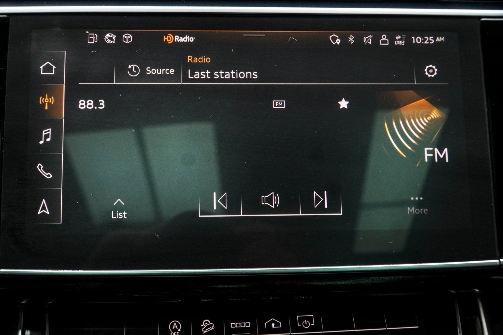 2021 Audi Q7 55 Premium Plus quattro