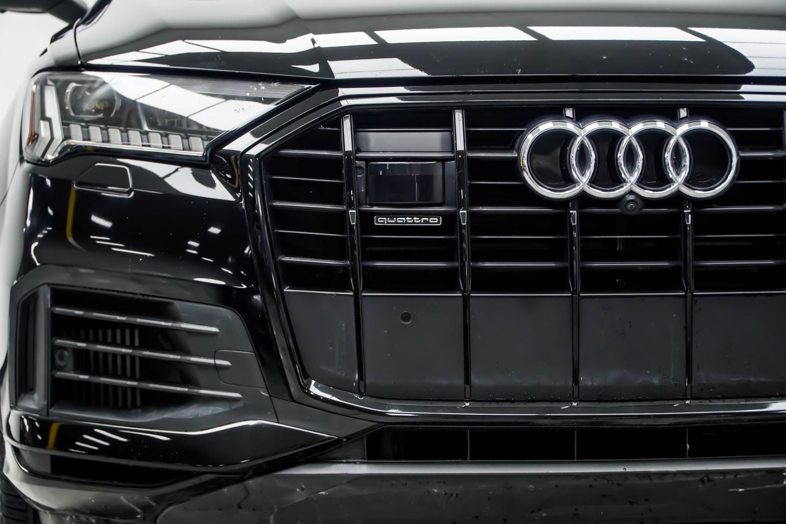 2024 Audi Q7 55 Prestige quattro