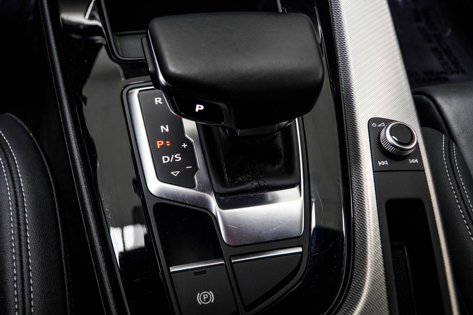 2025 Audi A5 Sportback 45 S line Premium Plus quattro