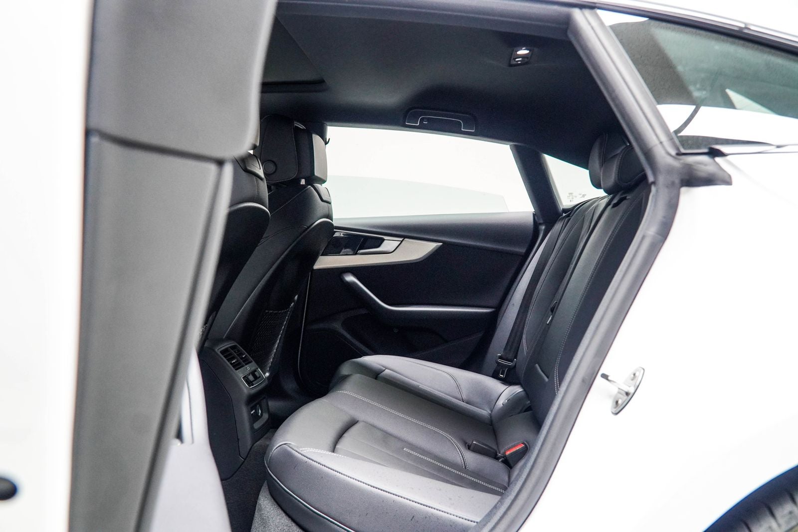2025 Audi A5 Sportback 45 S line Premium Plus quattro