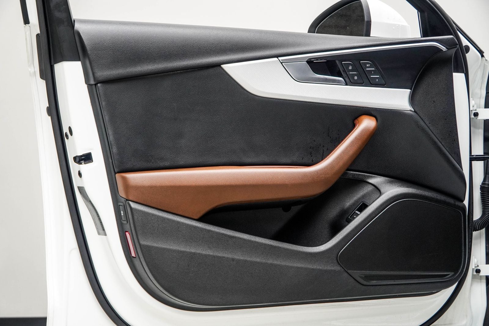 2017 Audi A4 2.0T ultra Premium