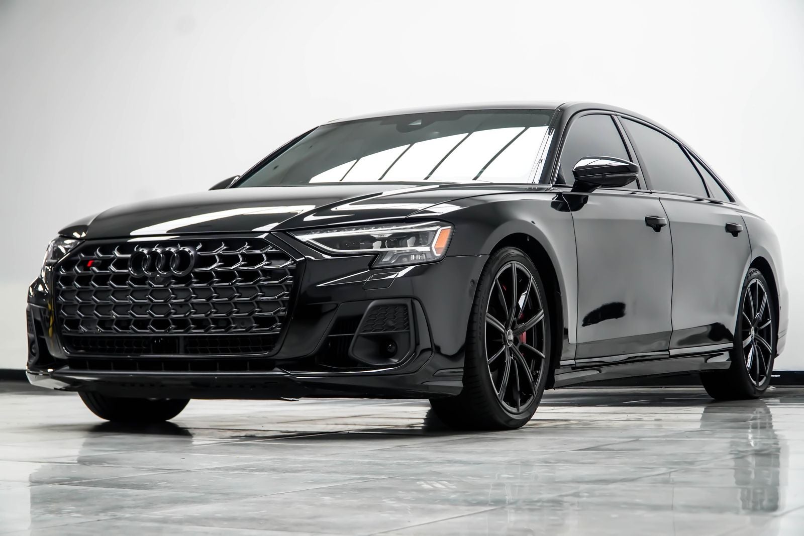 2024 Audi S8 4.0T quattro