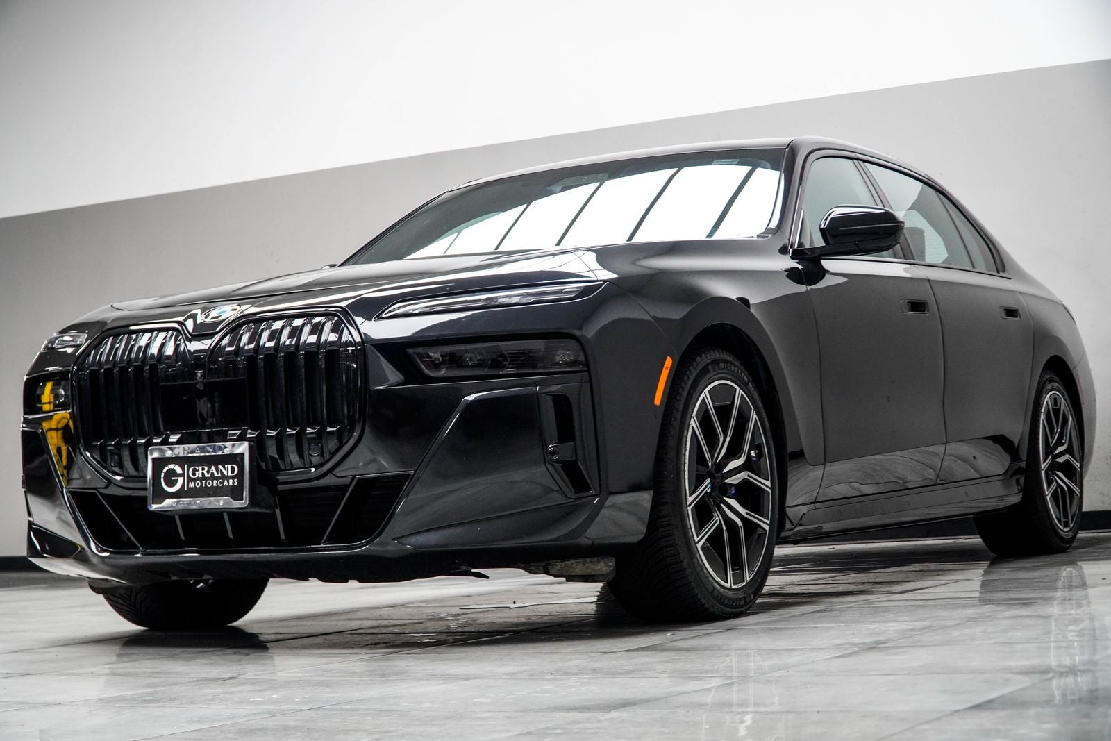 2023 BMW 7 Series 760i xDrive