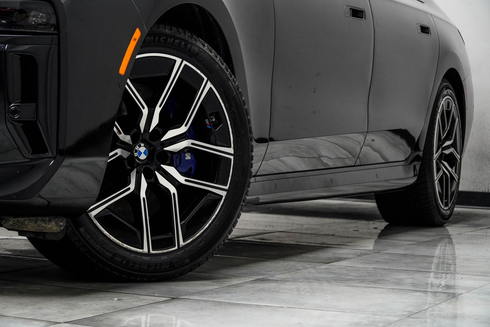 2023 BMW 7 Series 760i xDrive