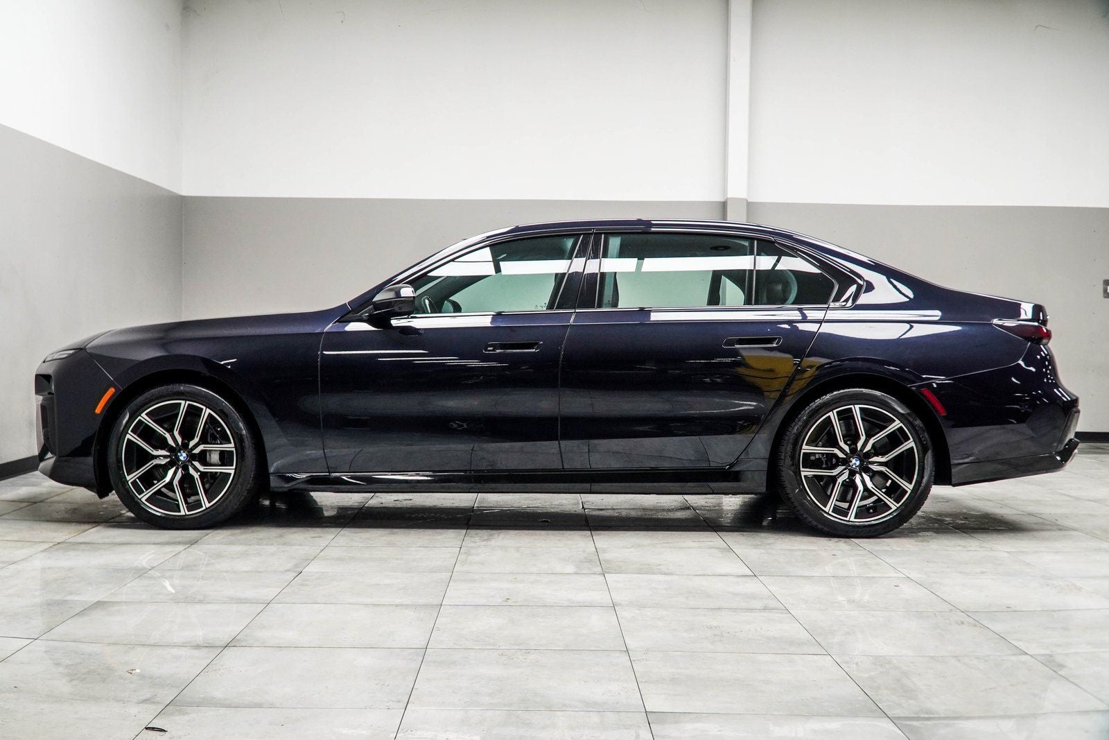 2023 BMW 7 Series 760i xDrive
