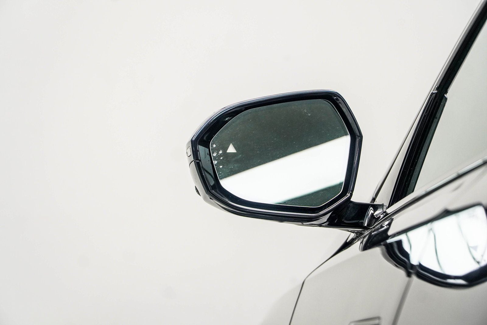 2023 BMW 7 Series 760i xDrive