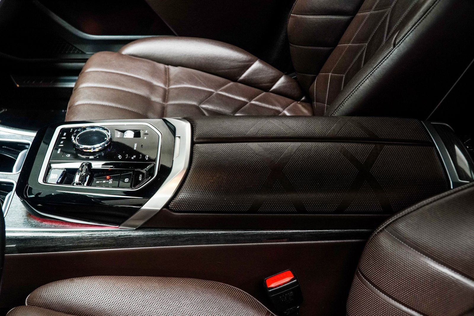 2023 BMW 7 Series 760i xDrive