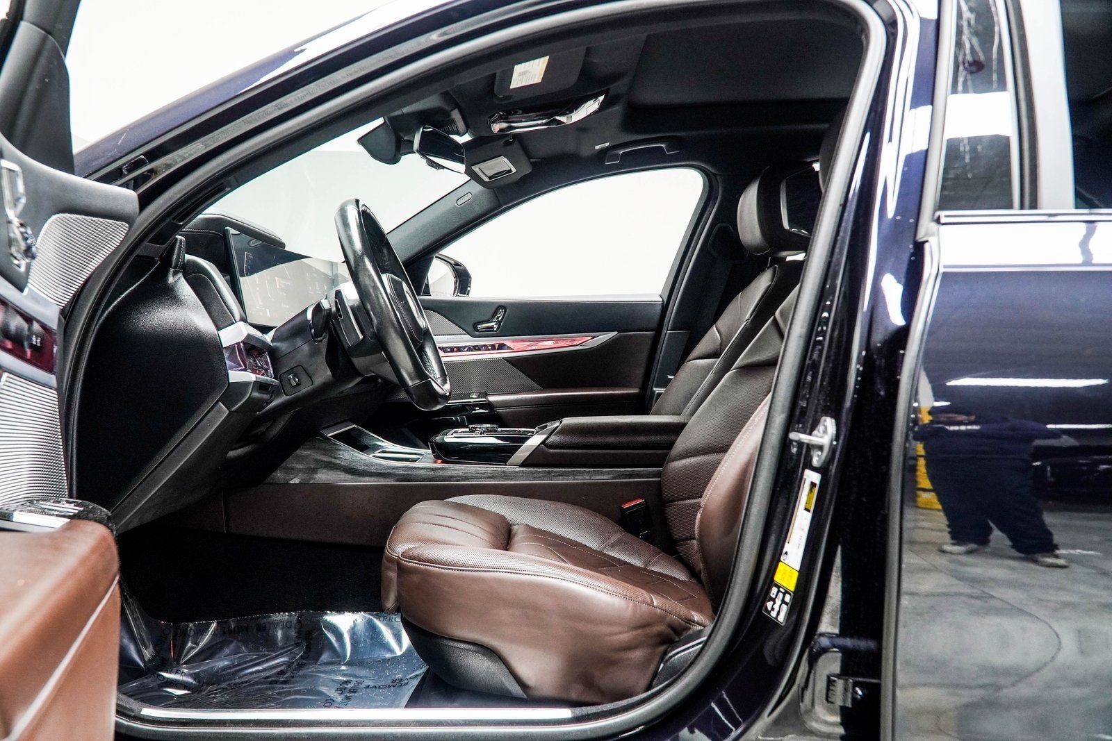 2023 BMW 7 Series 760i xDrive