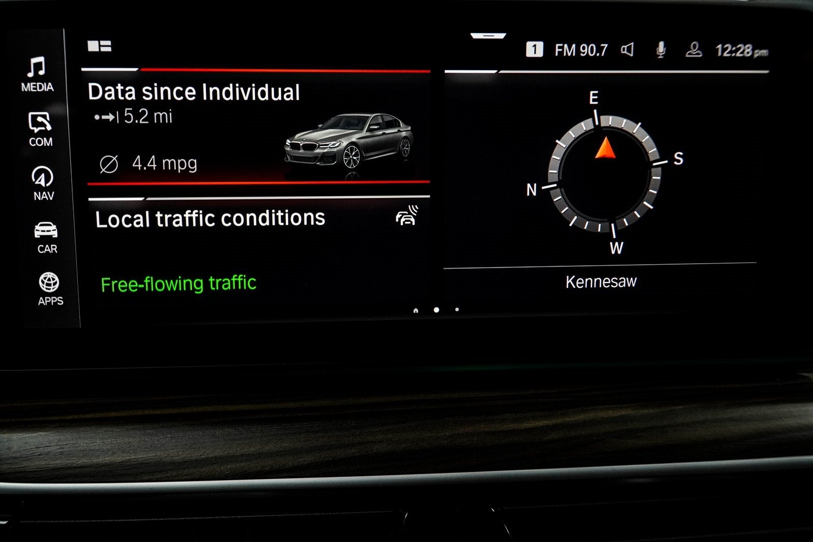 2023 BMW 5 Series 530i