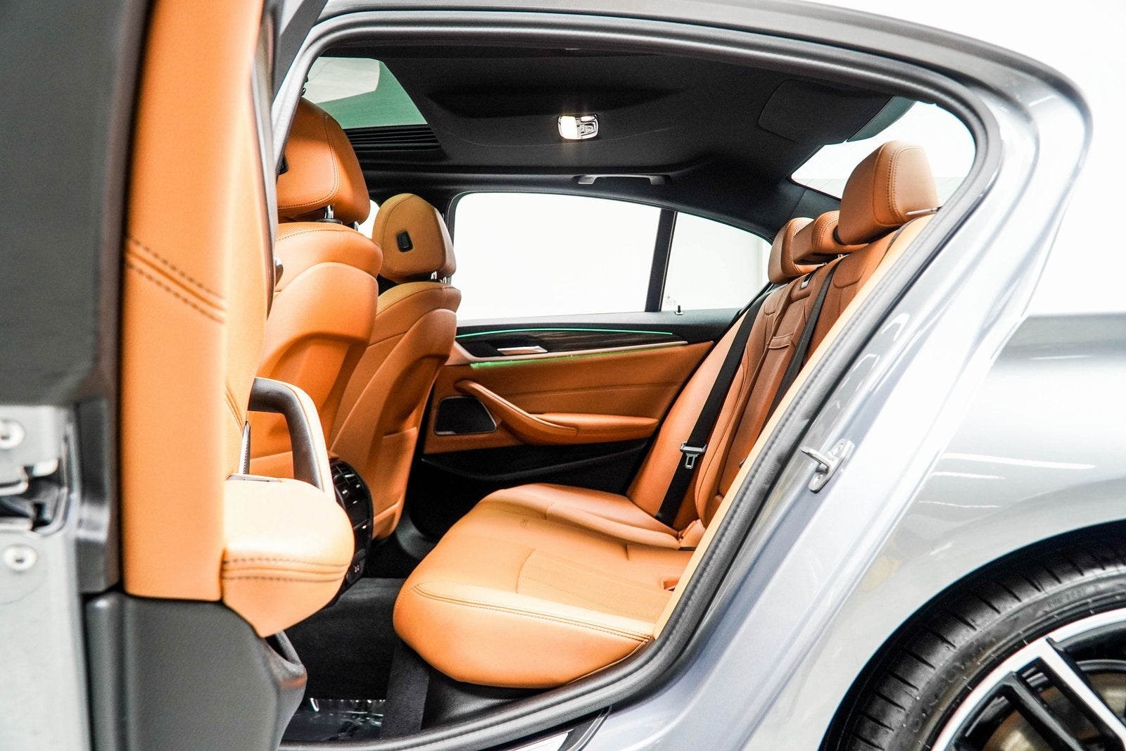 2023 BMW 5 Series 530i