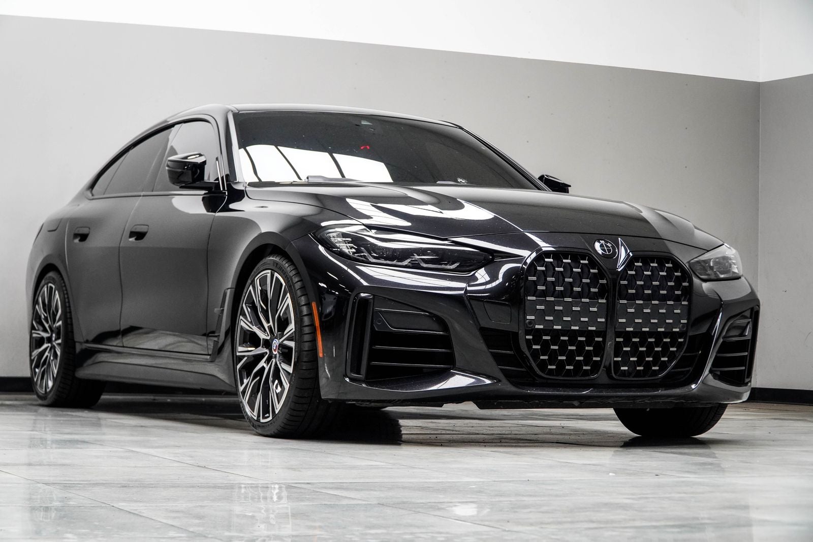 2023 BMW 4 Series M440i